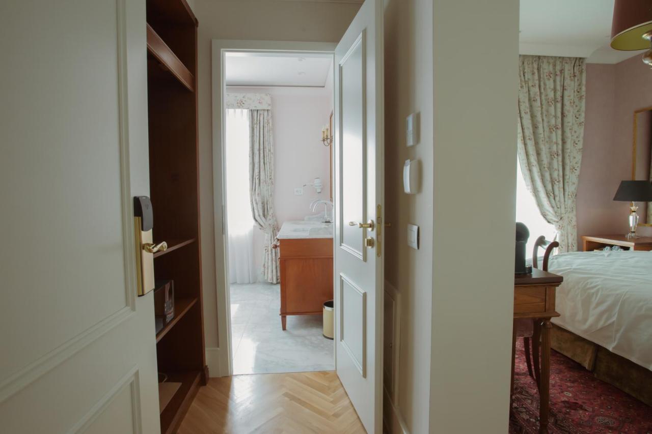 Ebel Boutique Hotel Tirana Exteriér fotografie