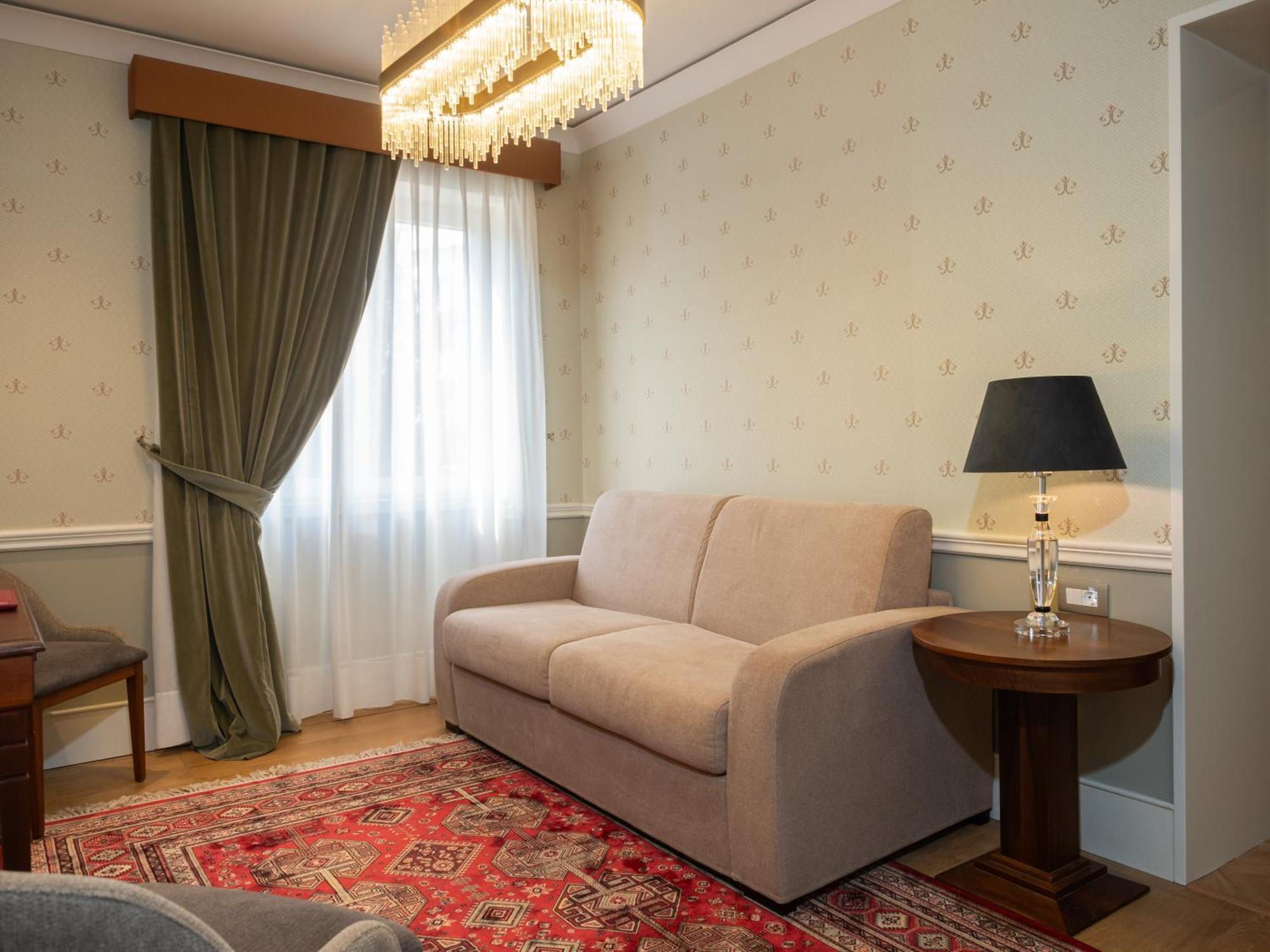 Ebel Boutique Hotel Tirana Exteriér fotografie